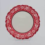 cini-tabak-kirmizi-beyaz-kabartma