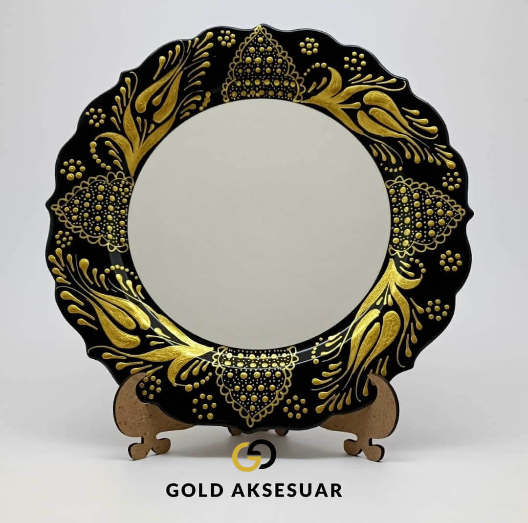 cini-tabak-yaldizli-kabartma