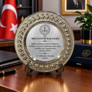 Plaket Metal Tabak Gül Desenli Tayin Anı Başarı Ödül Hediyesi Kişiye Özel Baskılı Büyük Boy 25 CM - Görsel 5